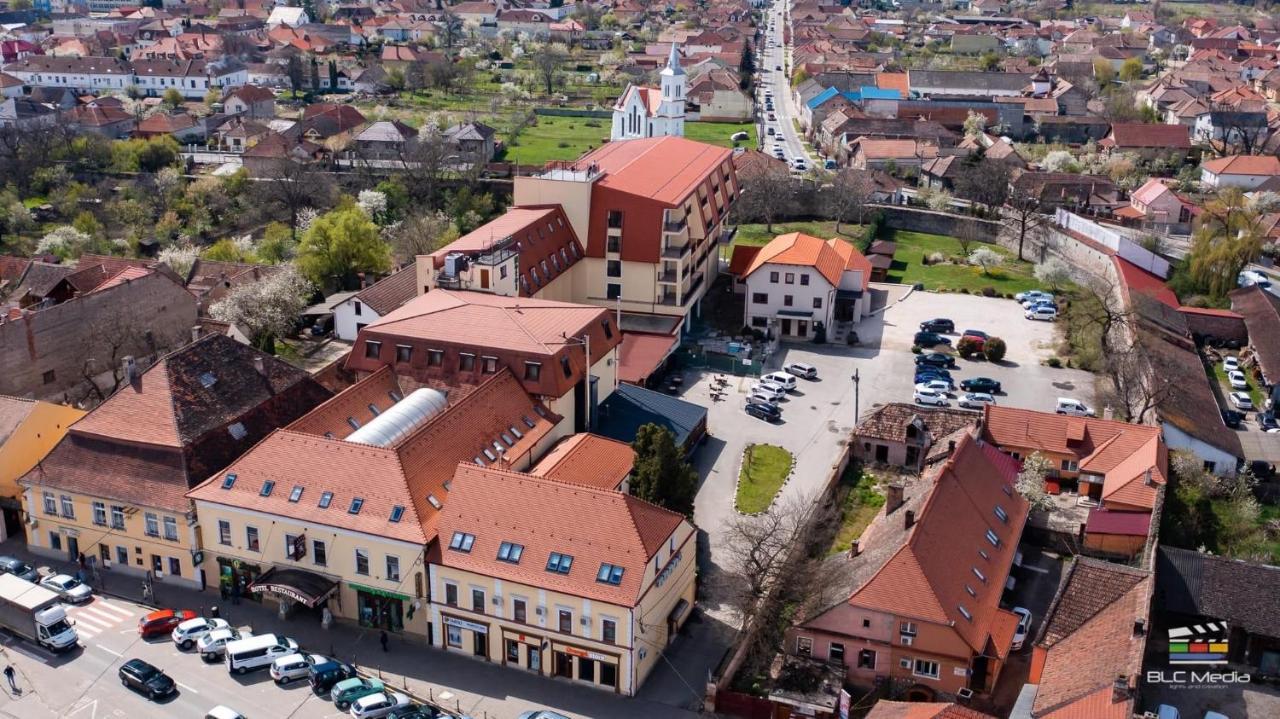 Hotel Leul de Aur Sebeş Exterior foto